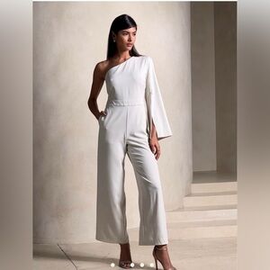 One Shoulder Sleeve Jumpsuit